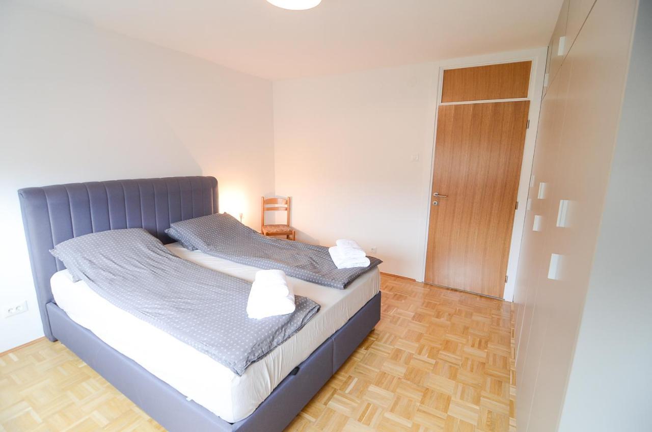 Sunset Square Apartment SJJ Esterno foto